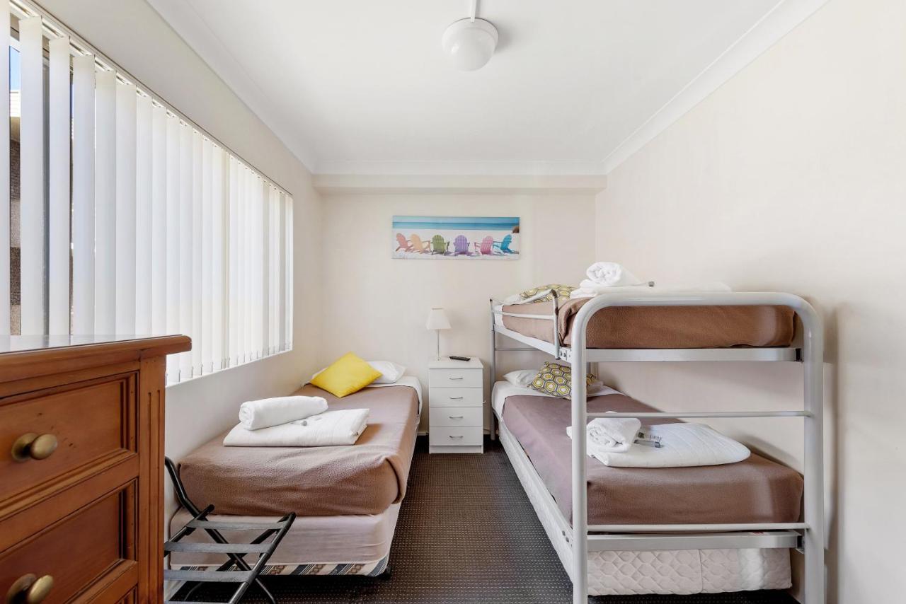 Beach House Holiday Apartments Порт Макари Екстериор снимка