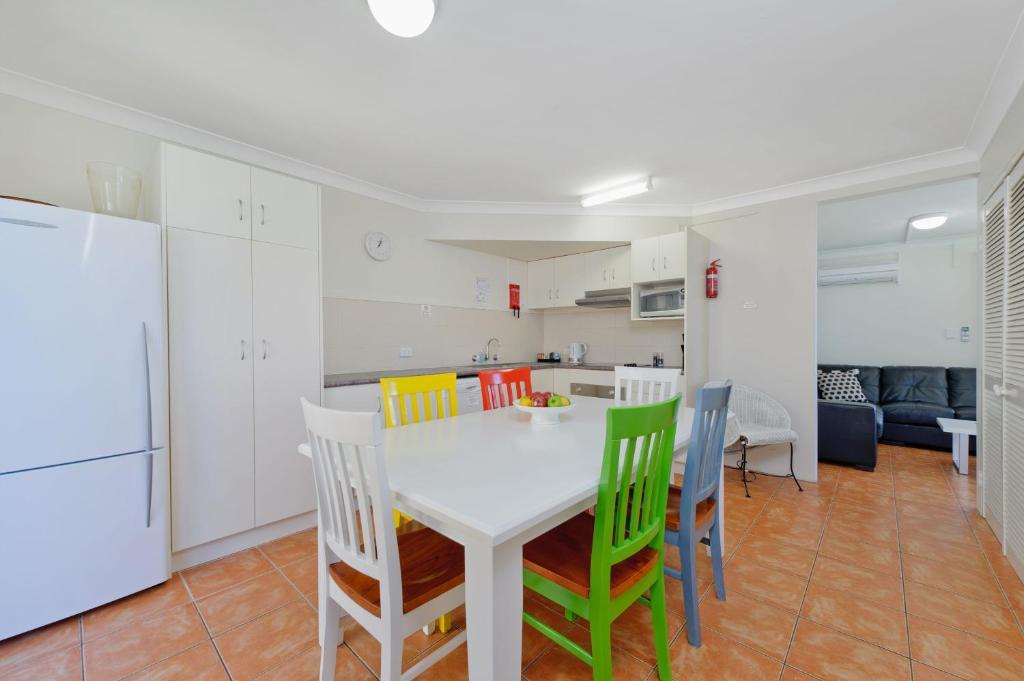 Beach House Holiday Apartments Порт Макари Стая снимка